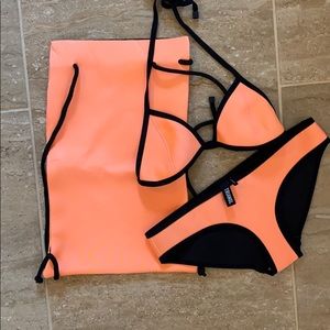 Triangl bikini